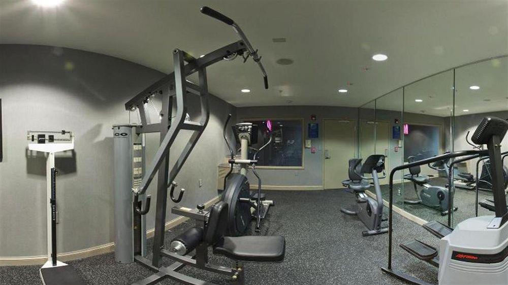 Holiday Inn Express Hotel & Suites Plano West - Frisco By Ihg Eksteriør billede