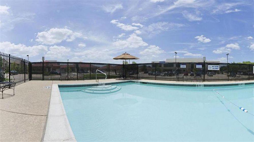 Holiday Inn Express Hotel & Suites Plano West - Frisco By Ihg Eksteriør billede