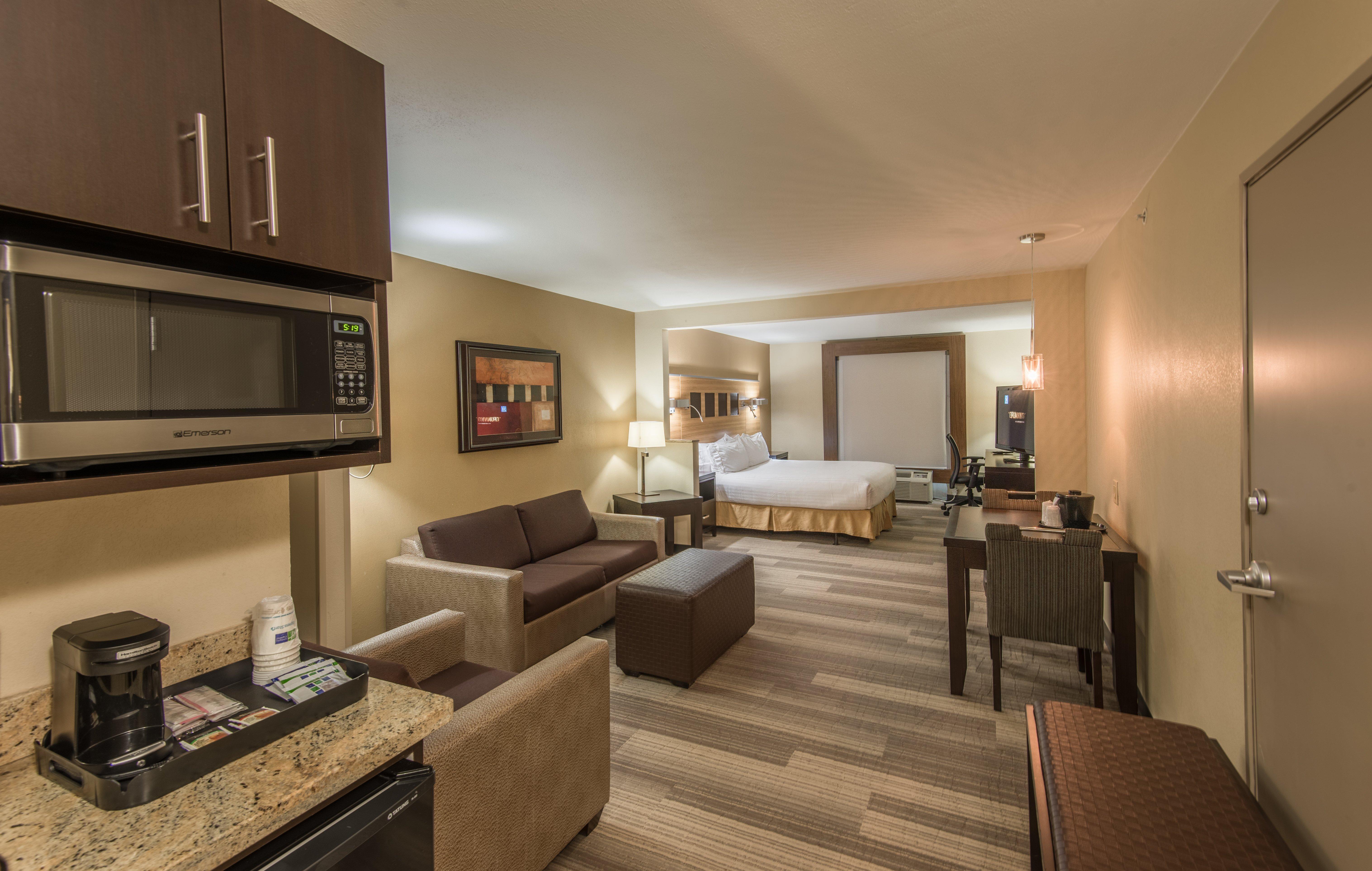 Holiday Inn Express Hotel & Suites Plano West - Frisco By Ihg Eksteriør billede