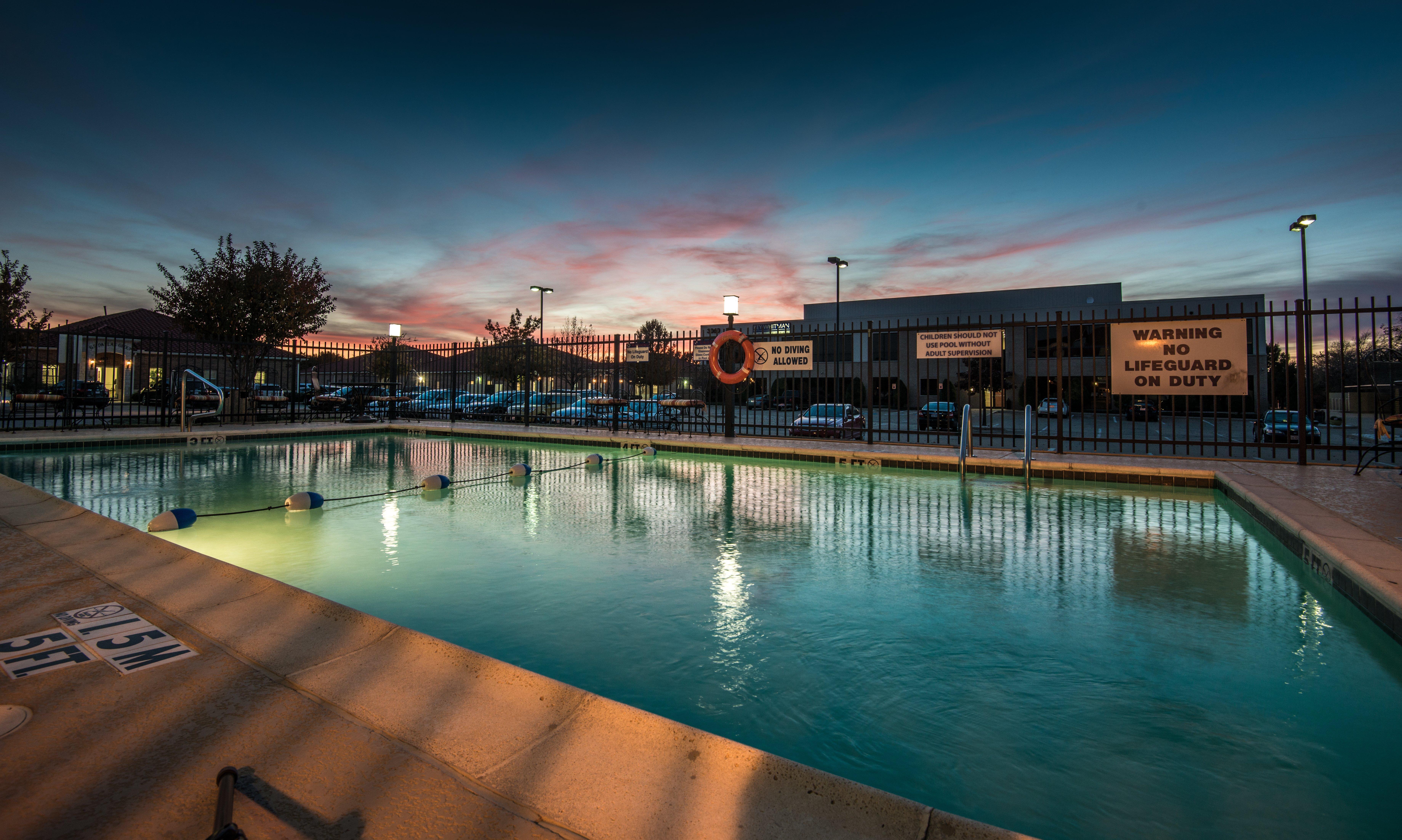 Holiday Inn Express Hotel & Suites Plano West - Frisco By Ihg Eksteriør billede