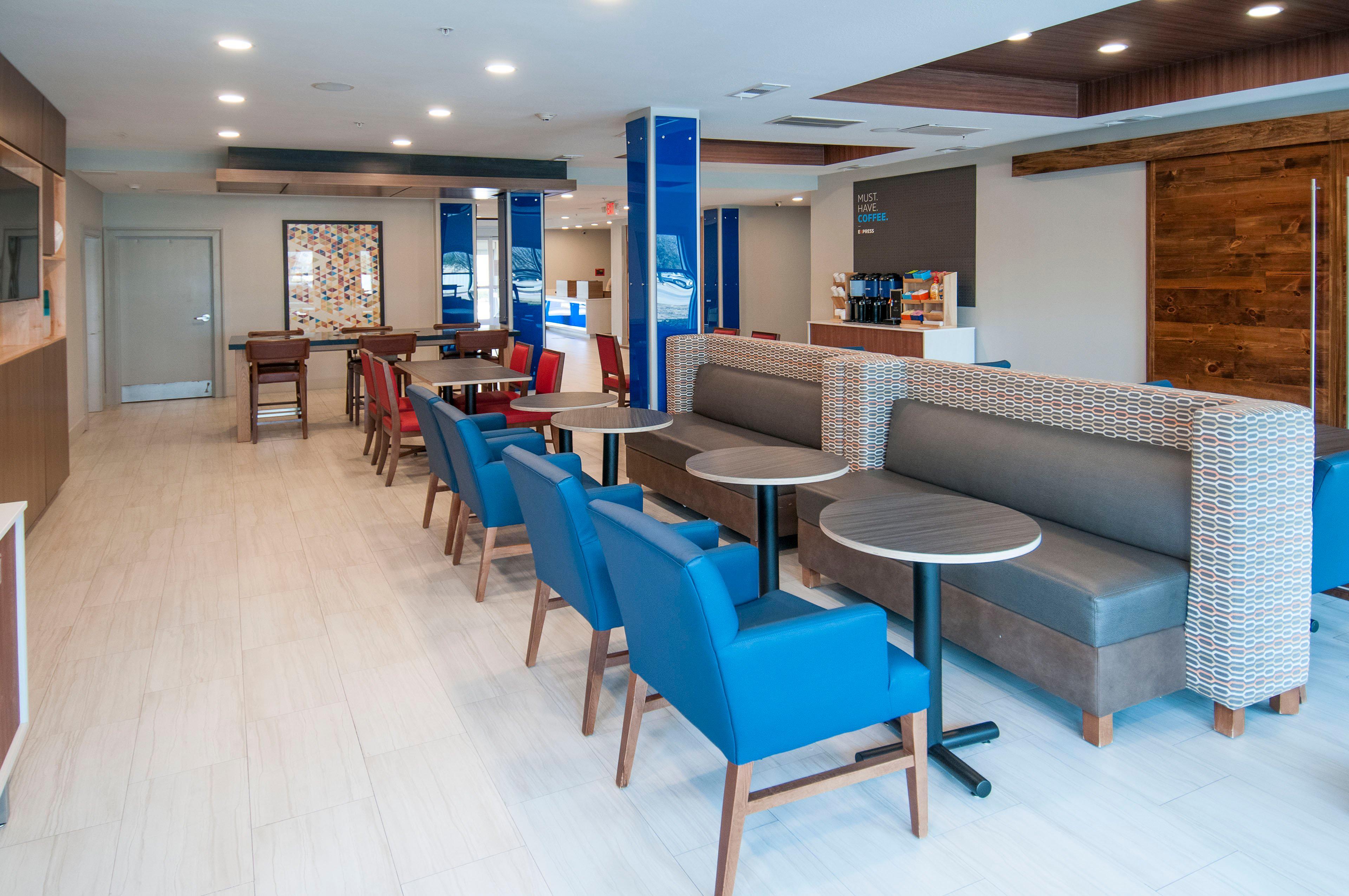 Holiday Inn Express Hotel & Suites Plano West - Frisco By Ihg Eksteriør billede
