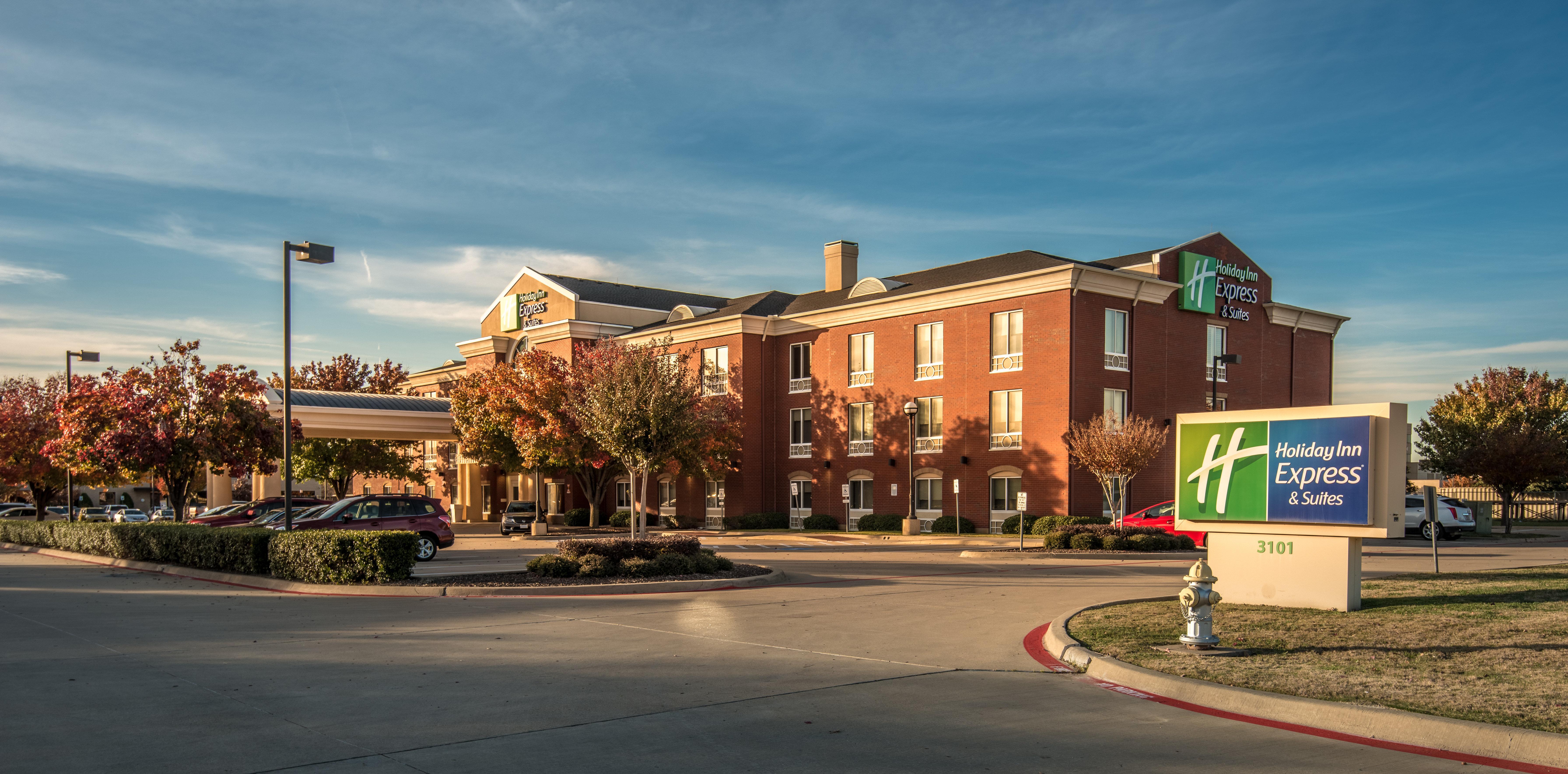 Holiday Inn Express Hotel & Suites Plano West - Frisco By Ihg Eksteriør billede