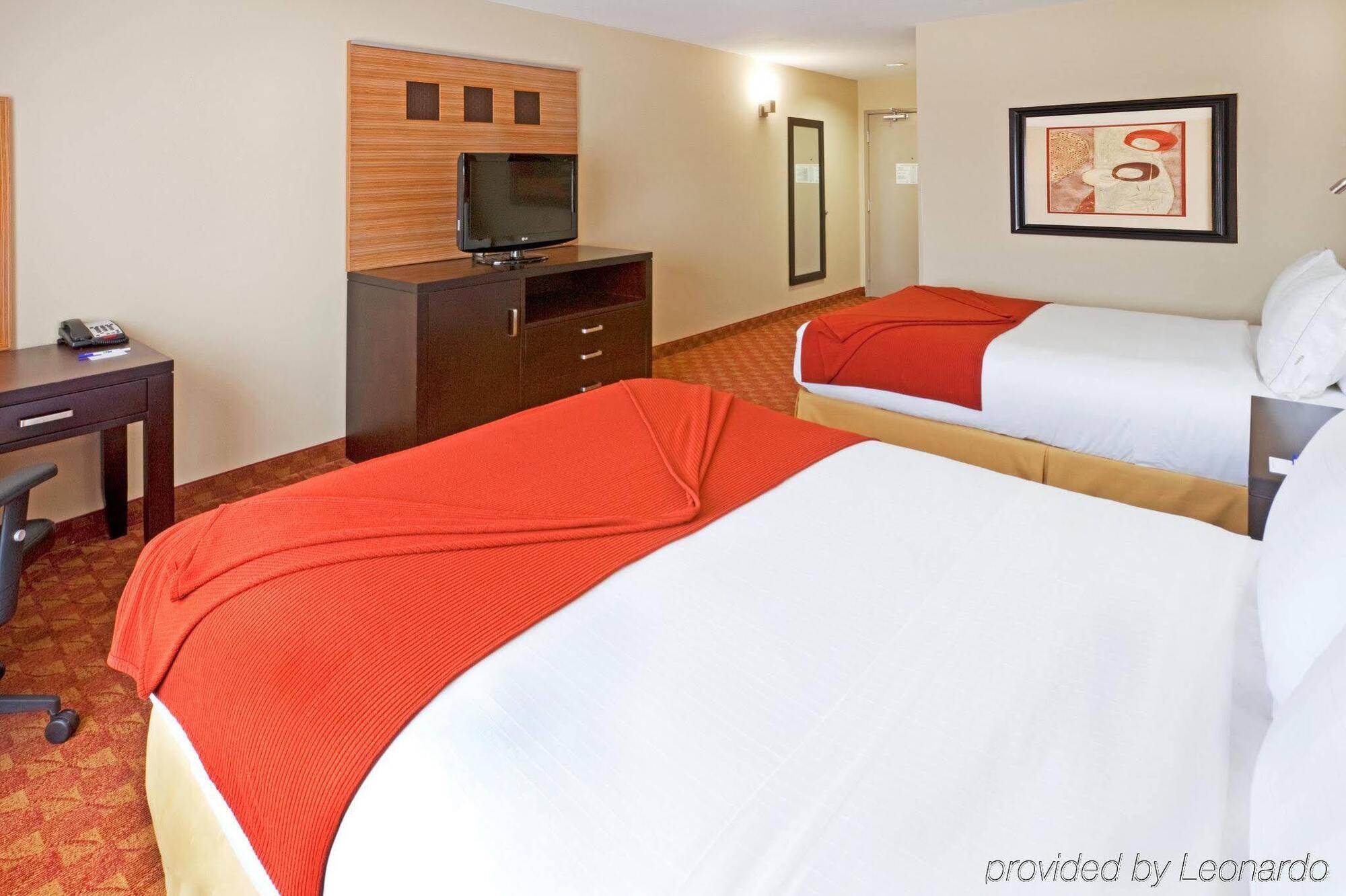 Holiday Inn Express Hotel & Suites Plano West - Frisco By Ihg Eksteriør billede